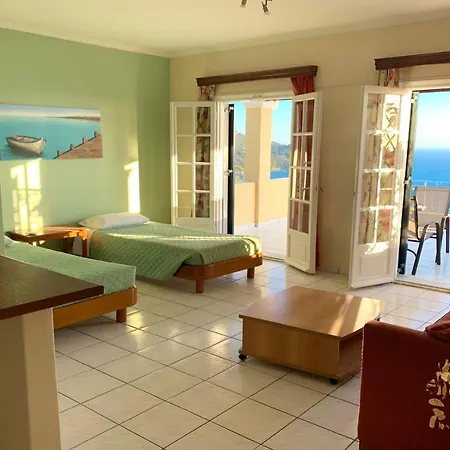 Natalia A With Panoramic Sea Views Of Agios Gordios Bay * Agios Gordios (Corfu)