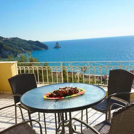 Natalia A With Panoramic Sea Views Of Agios Gordios Bay דירה *
