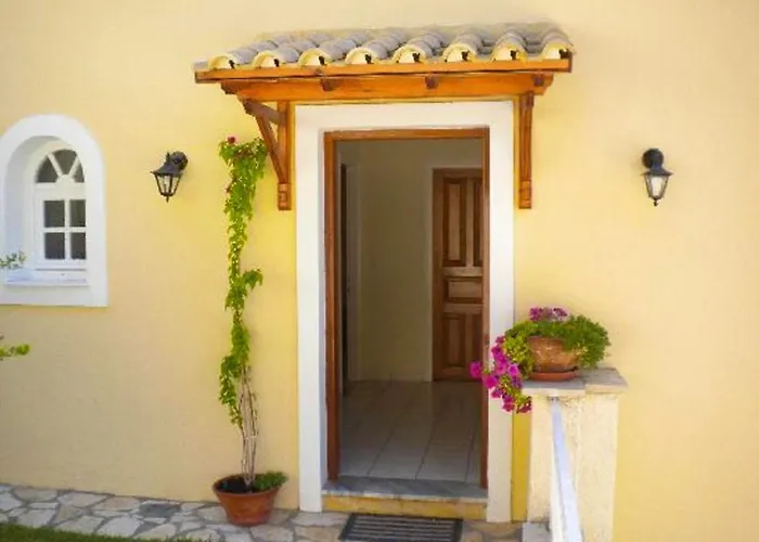 Natalia A With Panoramic Sea Views Of Agios Gordios Bay * Agios Gordios (Corfu)