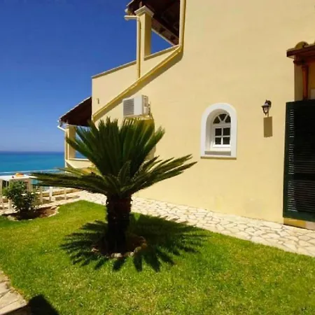 Natalia A With Panoramic Sea Views Of Agios Gordios Bay Appartement
