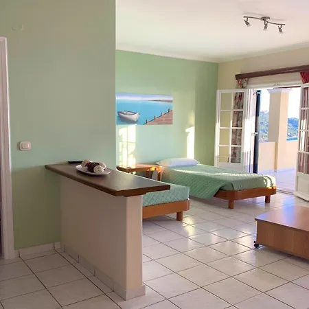 Natalia A With Panoramic Sea Views Of Agios Gordios Bay Appartement *